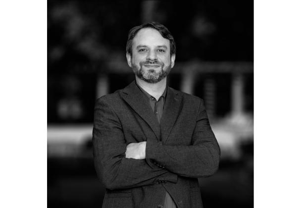 Dr. Andreas Anton